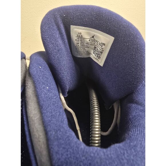 Size 11.5 - Air Jordan 13 Retro 2010 Flint Men's Basketball Shoes - Picture 6 of 9